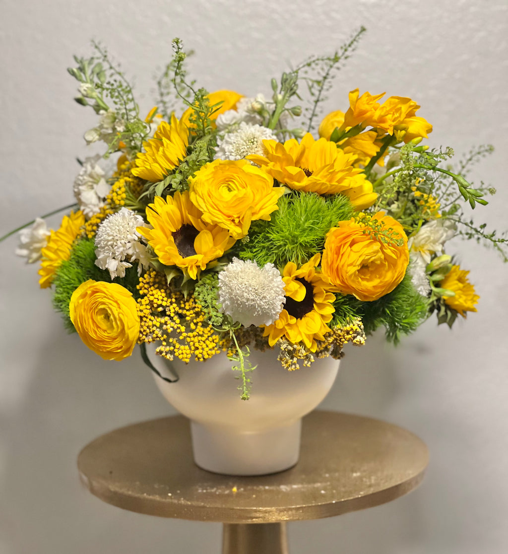 Bloom Atelier Floral Wholesale Centerpieces